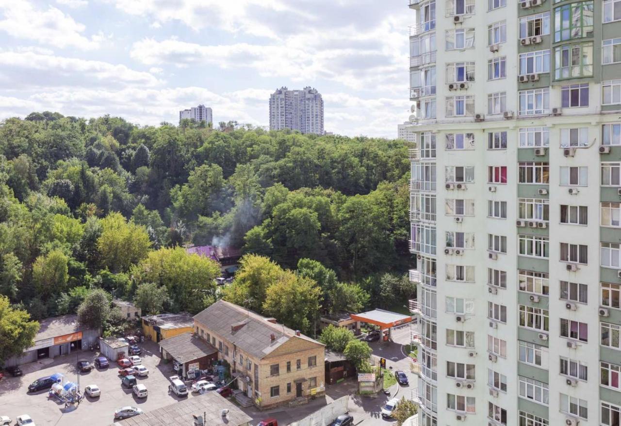 Navit Apartments With Breakfast, Near The Railway Station, The City Center And The Park Киев Экстерьер фото