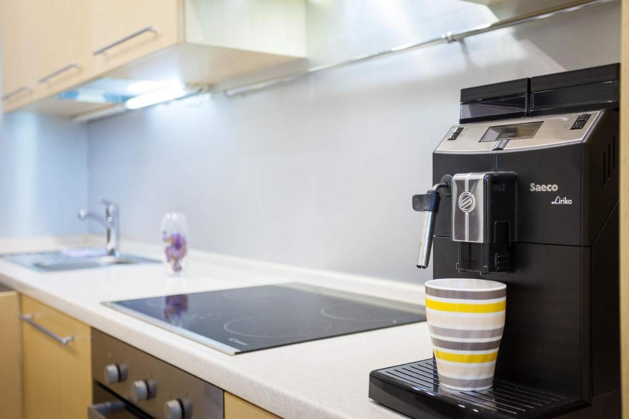 Navit Apartments With Breakfast, Near The Railway Station, The City Center And The Park Киев Экстерьер фото